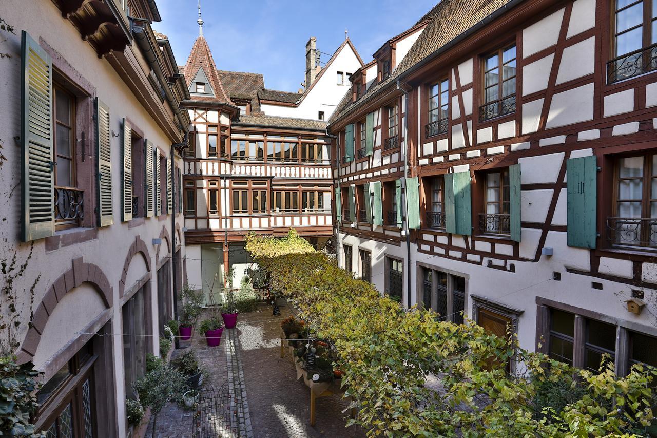 Hotel Relais & Chateaux La Maison Des Tetes Colmar Exterior foto